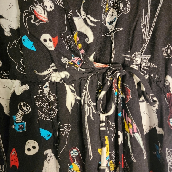 Disney Nightmare Before Christmas Black Patterned Faux Wrap Dress size 3X - Picture 4 of 8